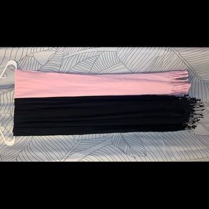 2 scarves